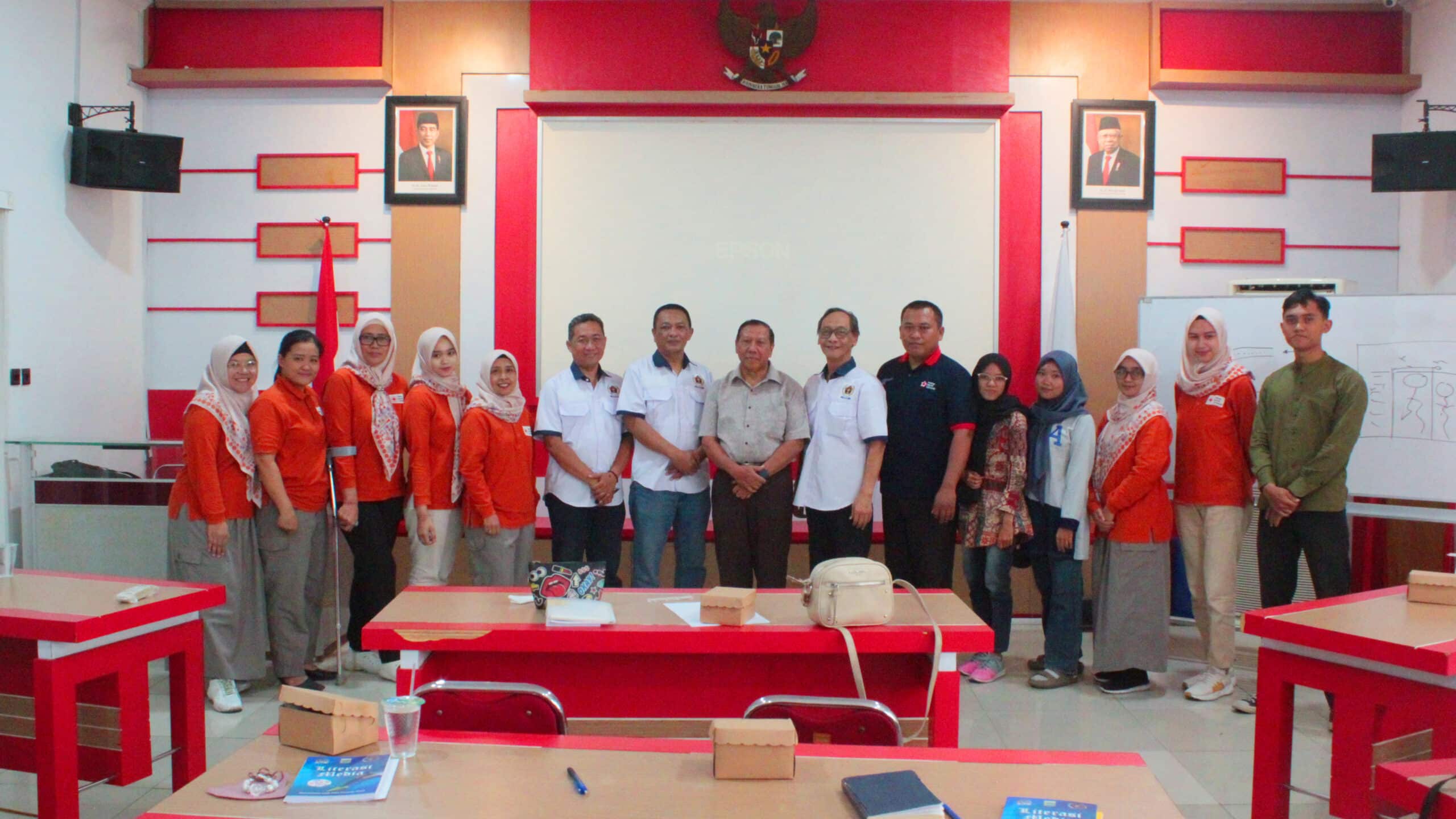 PMI Kota Palembang BANGUN TIM KIP