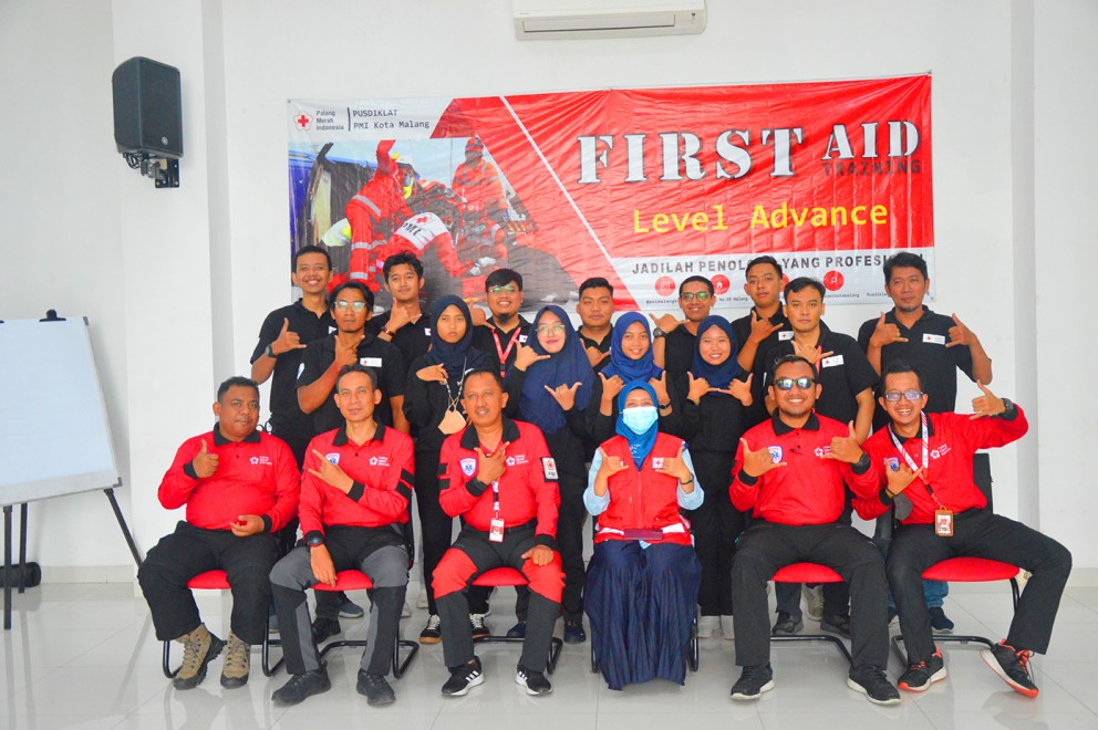 team diklat PMI PMR KSR relawan palembang korps Red Cross Indonesia website